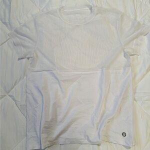 “Active Booty” half mesh tee shirt